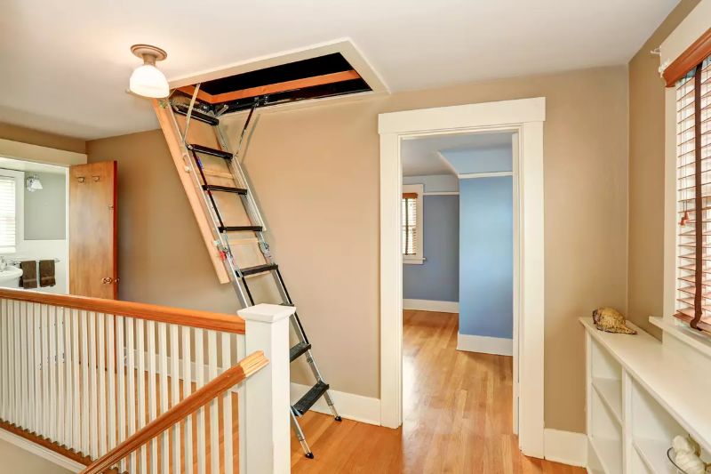 Ako na podkrovné sťahovacie schody?